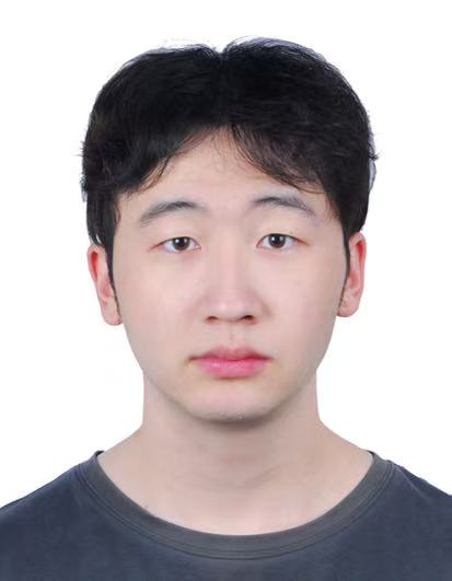 学生3