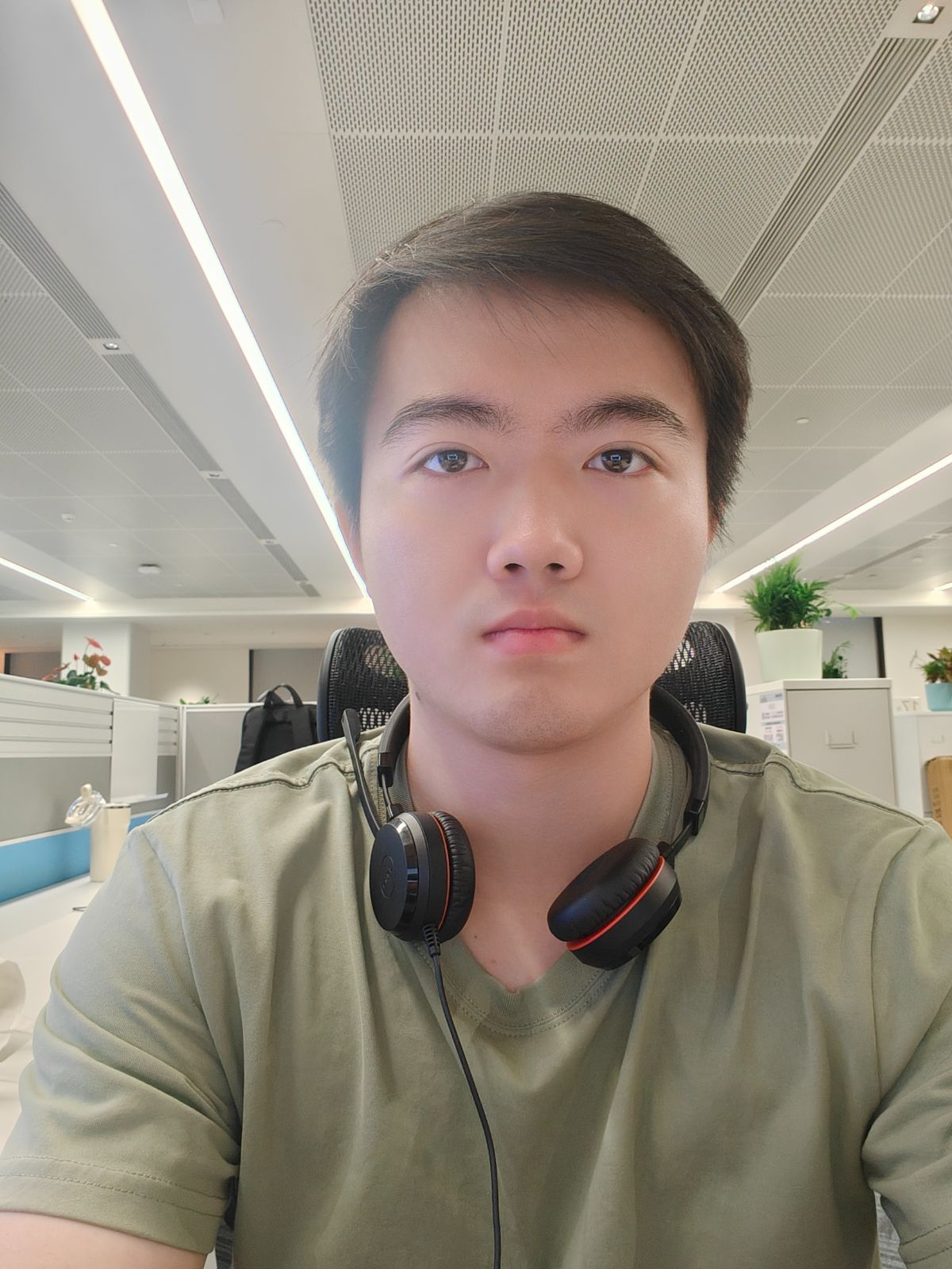 余子羽